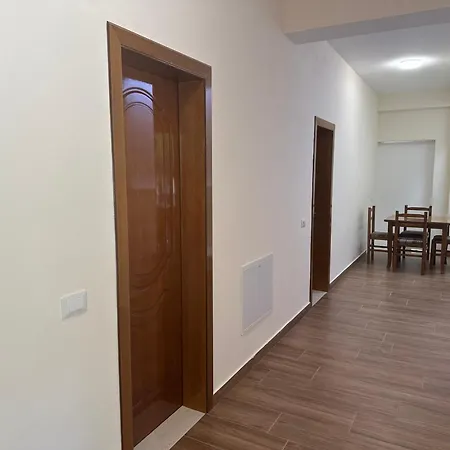 Guni Guest house