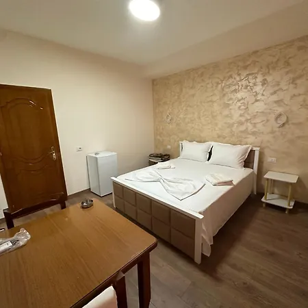 Guni Гостевой дом 3*